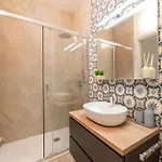 Dimora Caranna - Modern With Terrace
